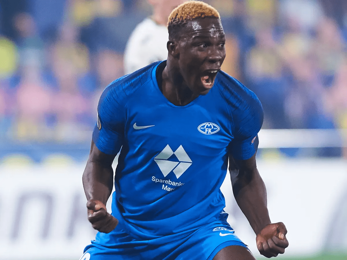 德罗巴回归赛场，连败首场状态亮眼，老鹰观众沸腾！-LD 乐动APP下载